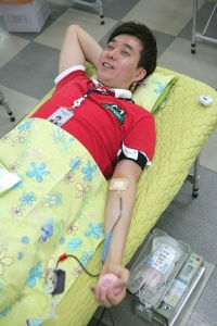 휴가 전 헌혈 먼저 (2013년 7월)